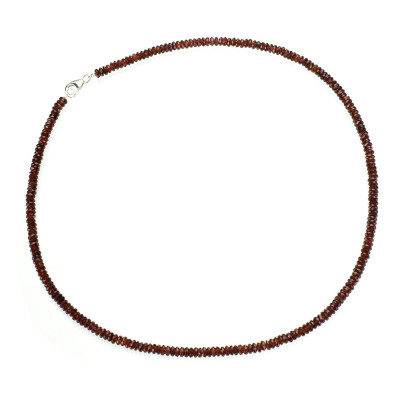 Бусы из граната