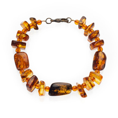 Браслет из янтаря