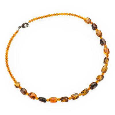 Бусы из янтаря