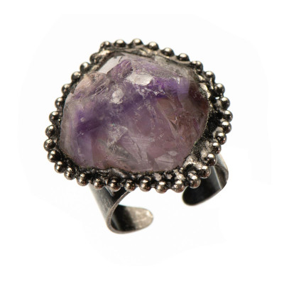 Кольцо с аметистом 