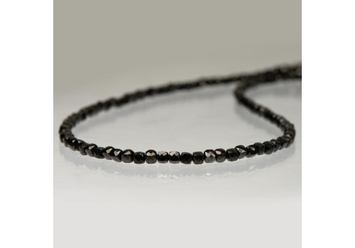 Намисто з натурального турмаліну