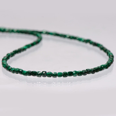 Намисто з натурального малахіту