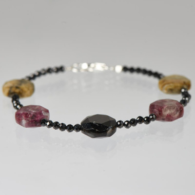 Браслет з натуральним турмаліном і шпінеллю