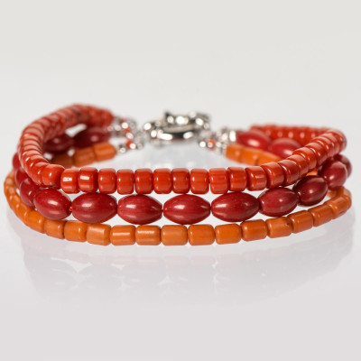 Браслет з натурального коралу