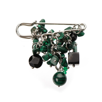 Брошка з натуральним малахітом