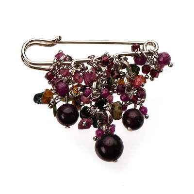 Брошка з натуральним рубіном