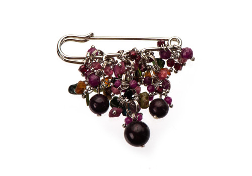 Брошка з натуральним рубіном