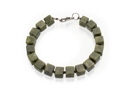 Браслет з нефриту