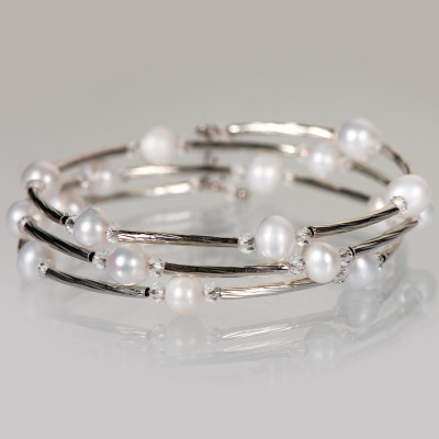 Браслет з перлів