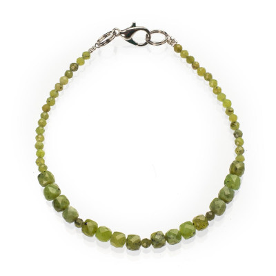 Браслет з нефриту