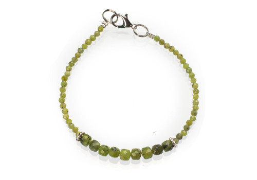 Браслет з нефриту