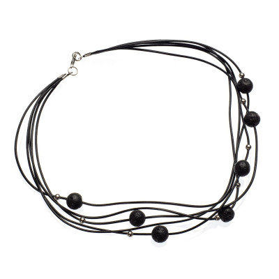 Намисто з лавою