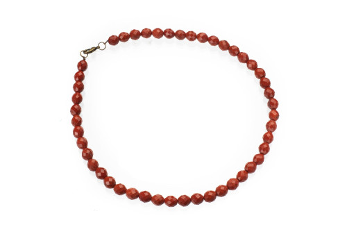 Бусы из яшмы