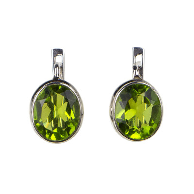 Сережки з натуральним хризолітом зі срібла