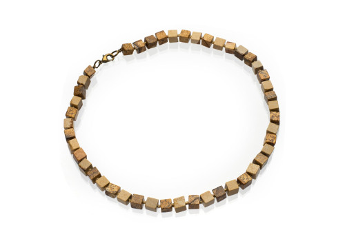 Бусы из яшмы