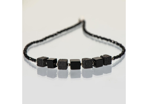 Намисто з натуральної шпінелі