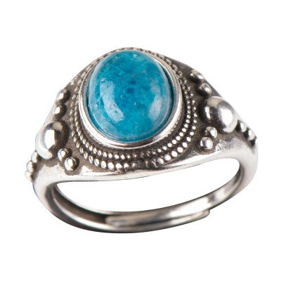 Каблучка з натуральним апатитом