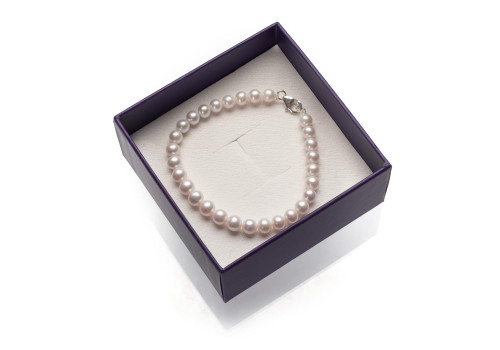 Браслет з перлин