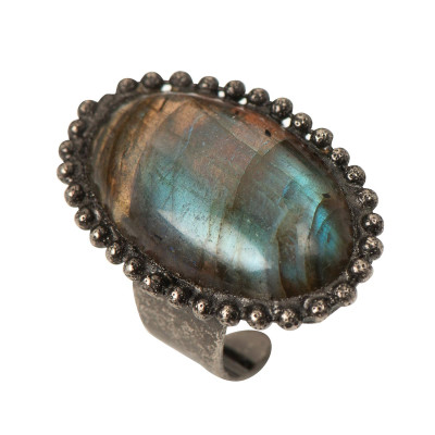 Каблучка з лабрадором 