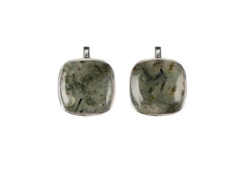 Сережки з пренітом зі срібла