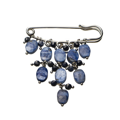 Брошка з кіанітом