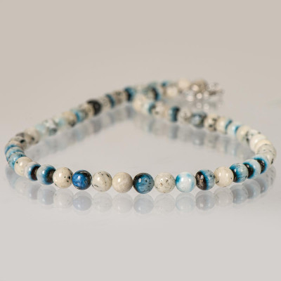 Намисто з мерлініту