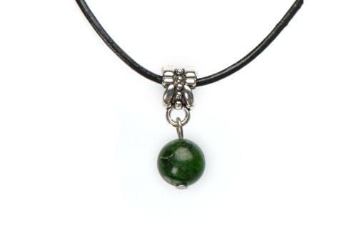 Підвіска з хромдіопсидом