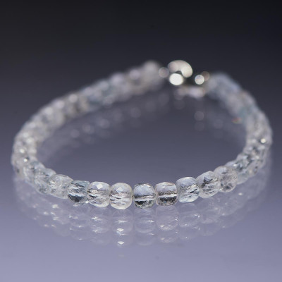 Браслет из горного хрусталя