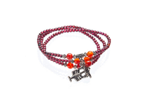 Браслет з гранатом