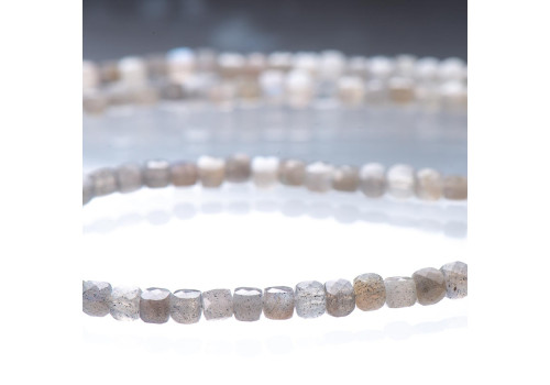 Намисто з лабрадору